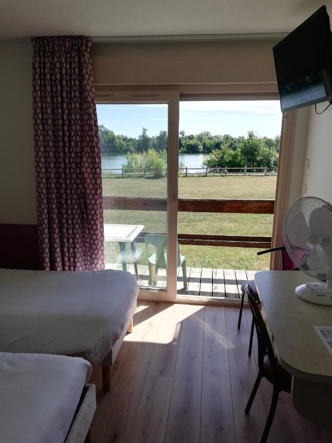 Logis Hotel Restaurant La Vieille Ferme, Macon Nord Sance Экстерьер фото